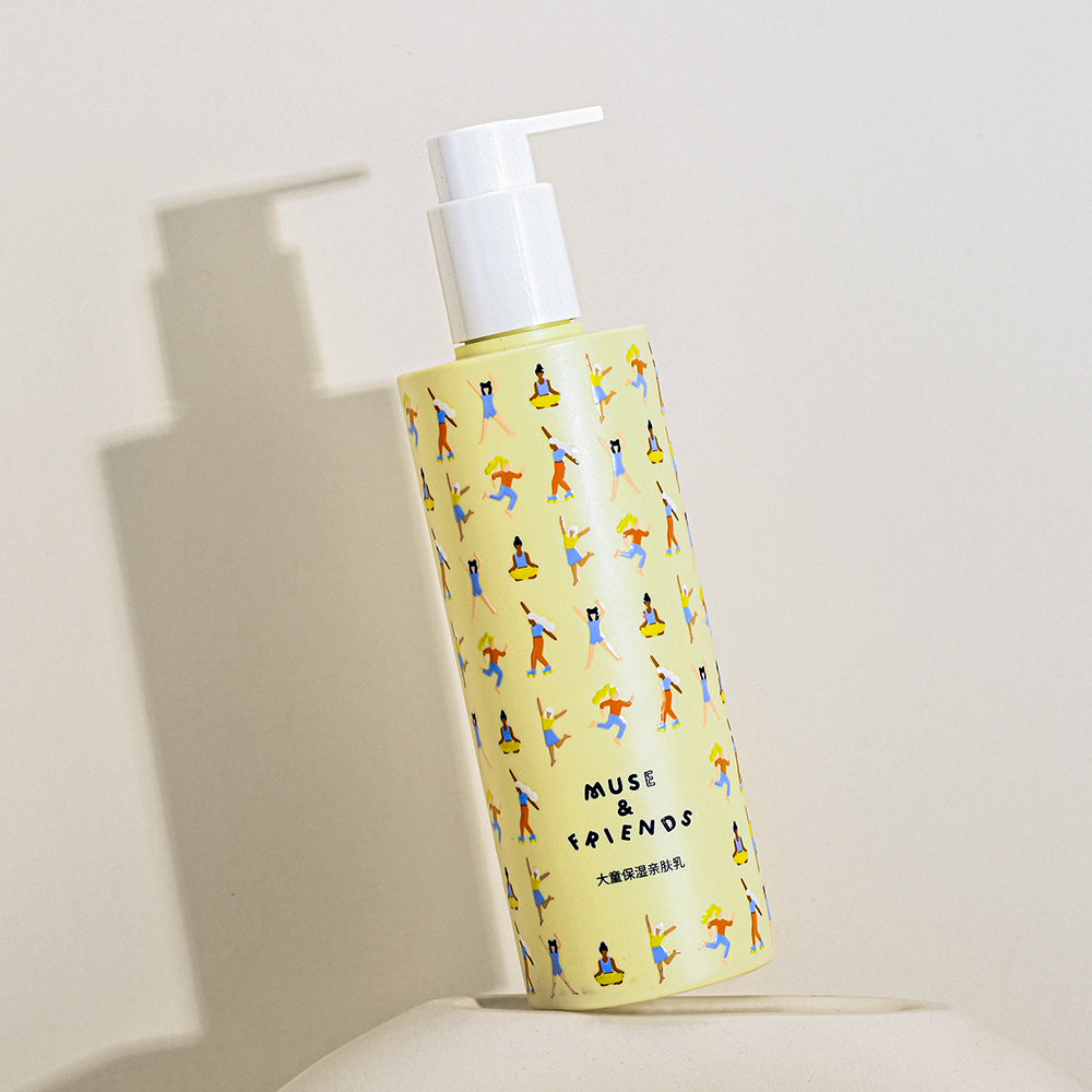 Plastic shampoo bottle-5114