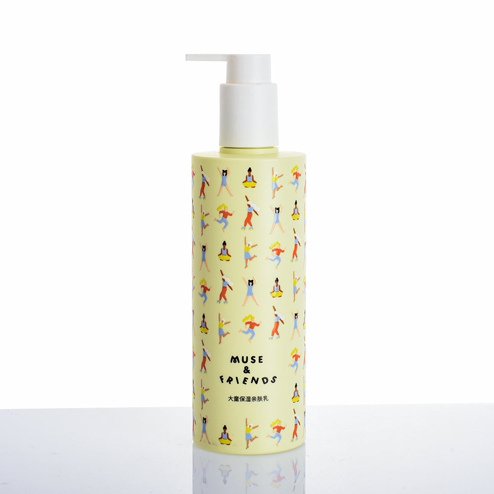 Plastic shampoo bottle-5114