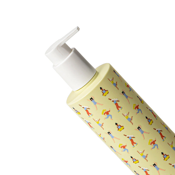 Plastic shampoo bottle-5114