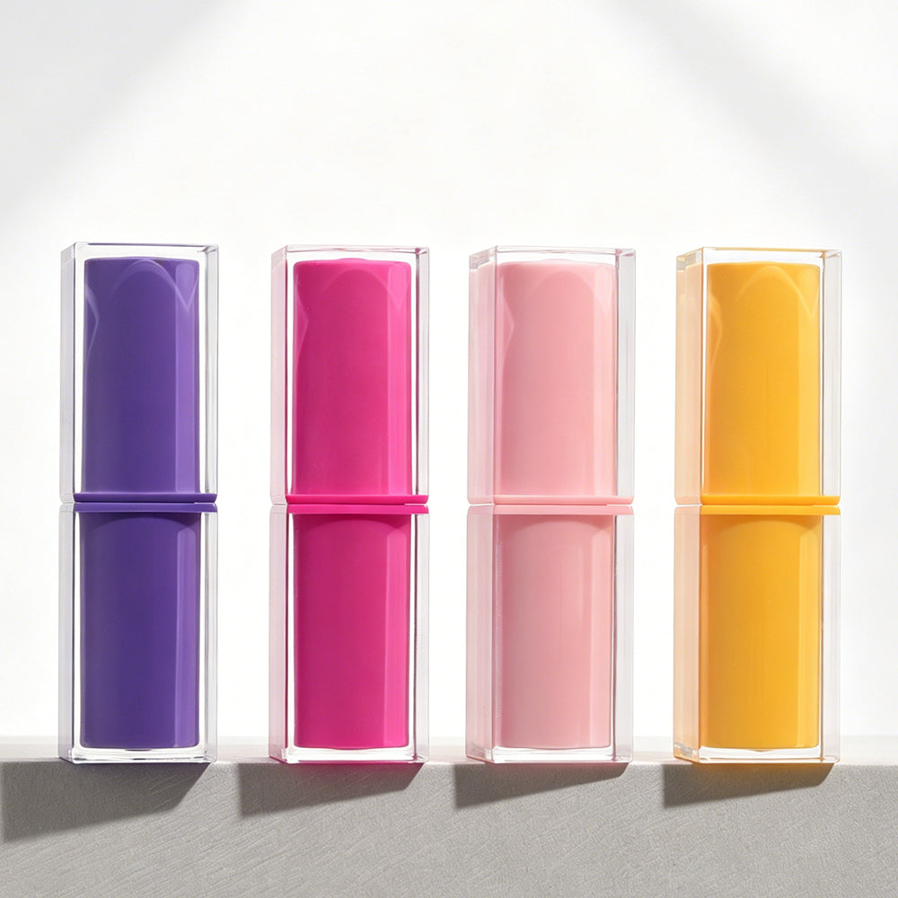 Plastic lip glossy