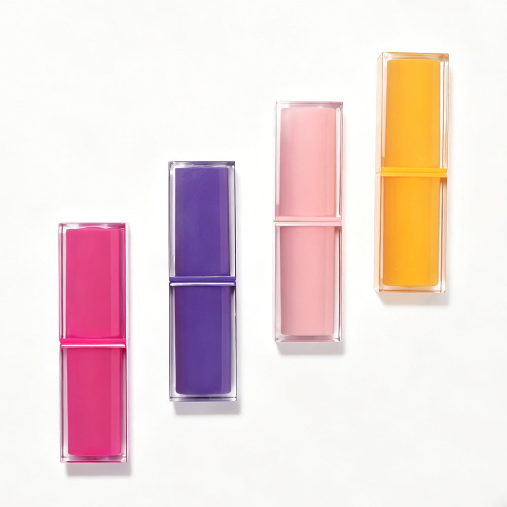 Plastic lip glossy